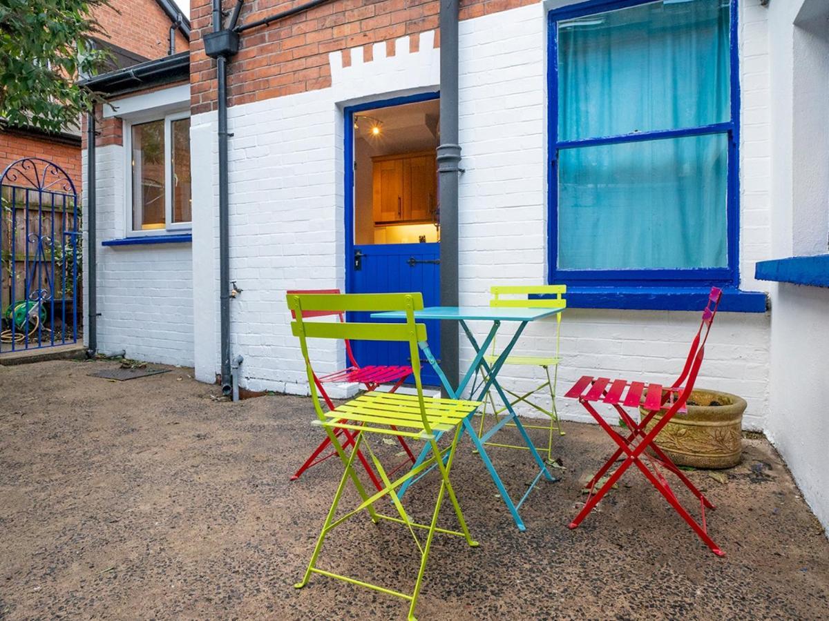 Pass The Keys Colourful, Quirky Artist-Owned 3 Bed Next To Cafes Villa Belfast Dış mekan fotoğraf