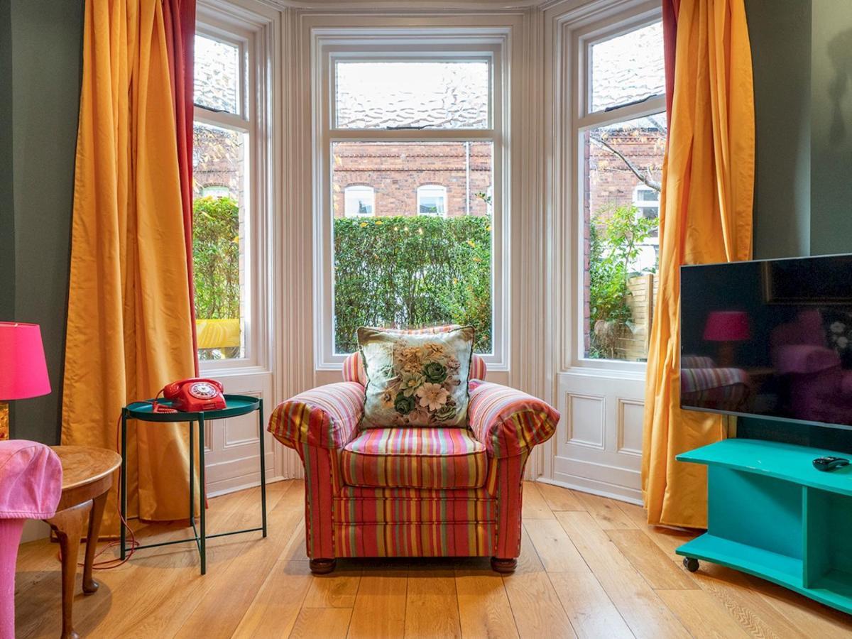 Pass The Keys Colourful, Quirky Artist-Owned 3 Bed Next To Cafes Villa Belfast Dış mekan fotoğraf