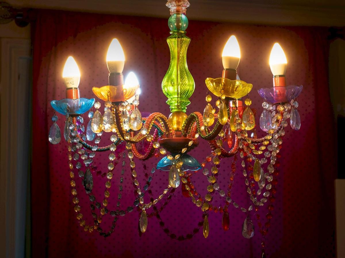 Pass The Keys Colourful, Quirky Artist-Owned 3 Bed Next To Cafes Villa Belfast Dış mekan fotoğraf
