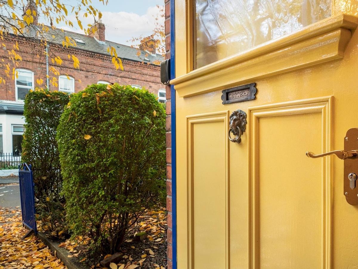 Pass The Keys Colourful, Quirky Artist-Owned 3 Bed Next To Cafes Villa Belfast Dış mekan fotoğraf